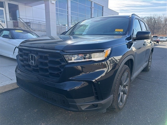 2025 Honda Pilot Sport's photo