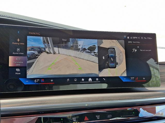 2025 BMW 7 Series 760i - Photo 13