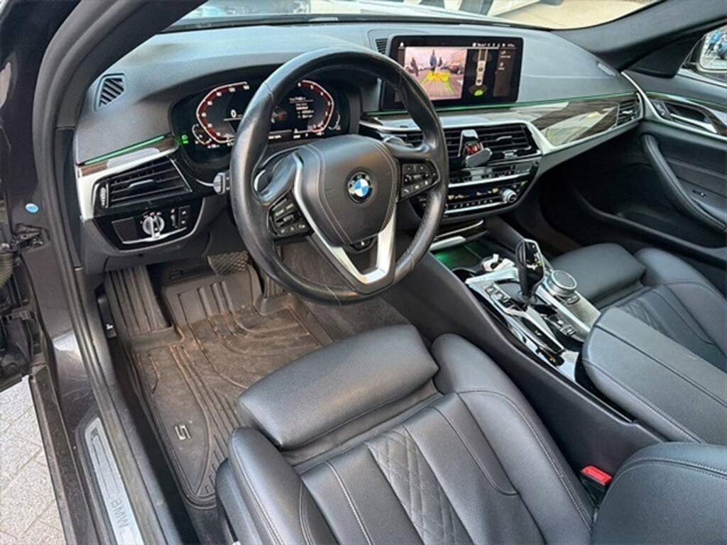 Used 2021 BMW 530i xDrive Sedan