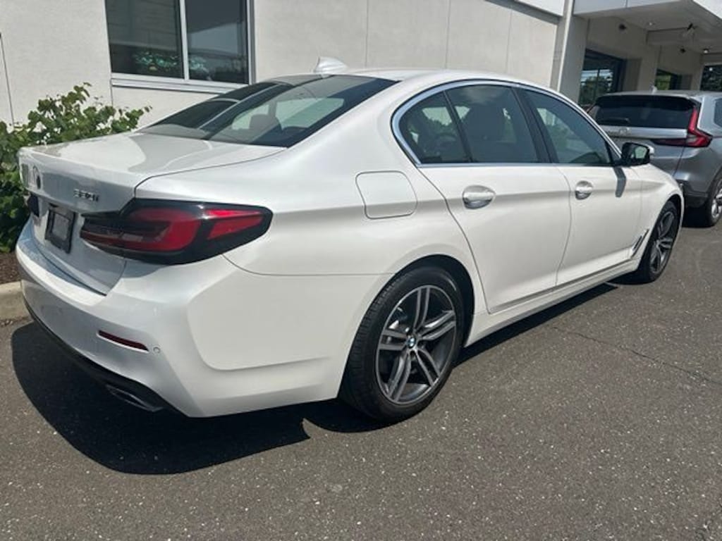Used 2023 BMW 530i xDrive Sedan