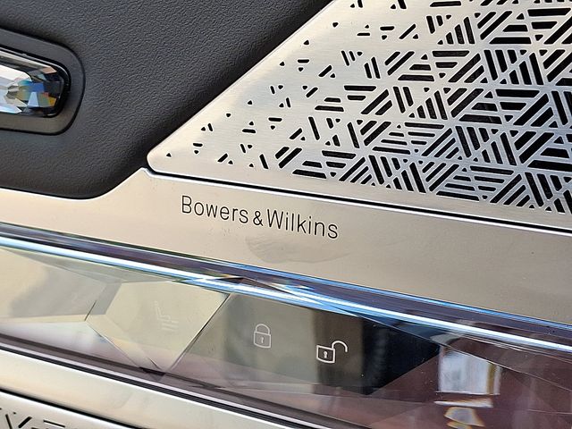 2025 BMW 7 Series 760i - Photo 17