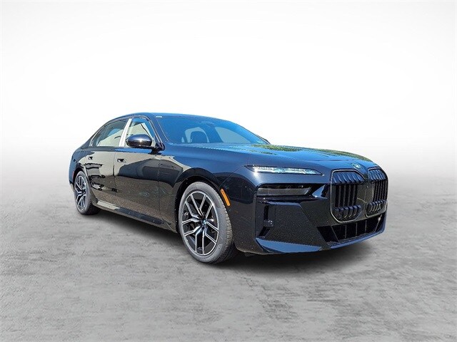 2025 Bmw 760i xDrive photo 2