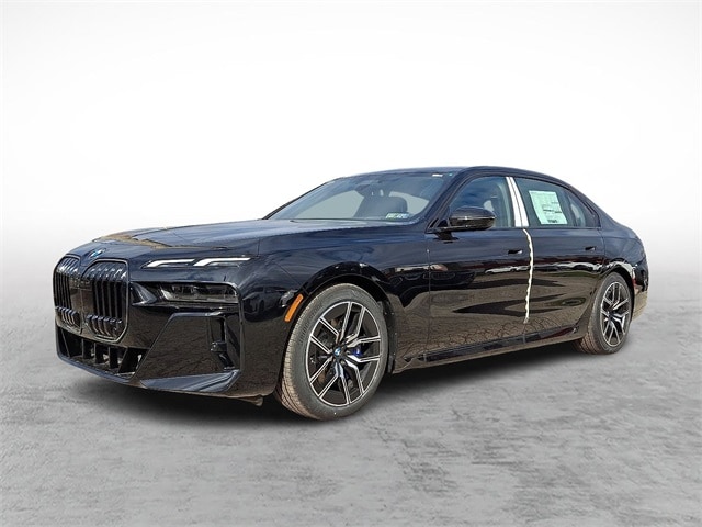 2025 BMW 7 Series 760i's photo