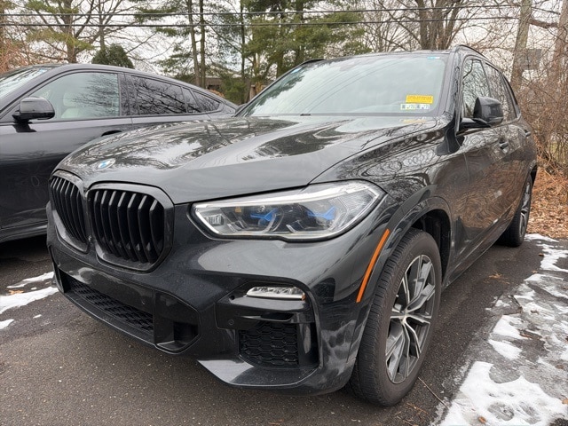 2021 BMW X5 40i's photo