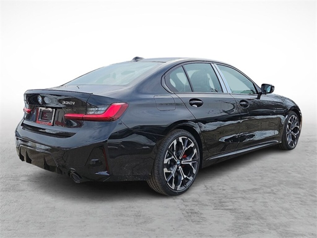 New 2026 BMW 330i xDrive Sedan