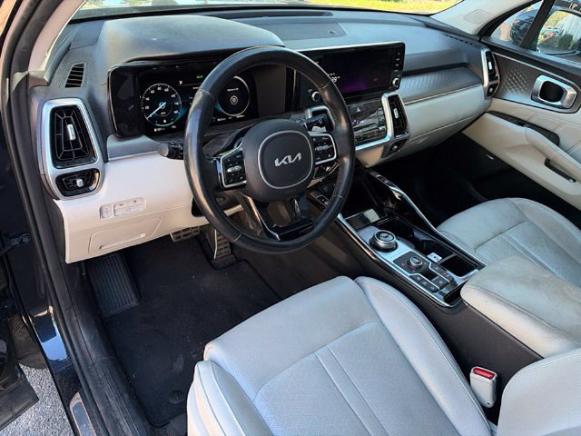 Used 2023 Kia Sorento Hybrid SX Prestige SUV