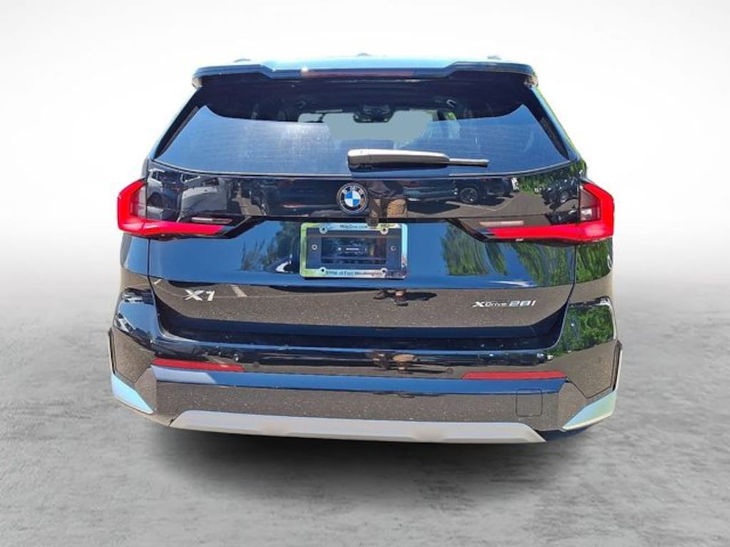 New 2026 BMW X1 xDrive28i SUV