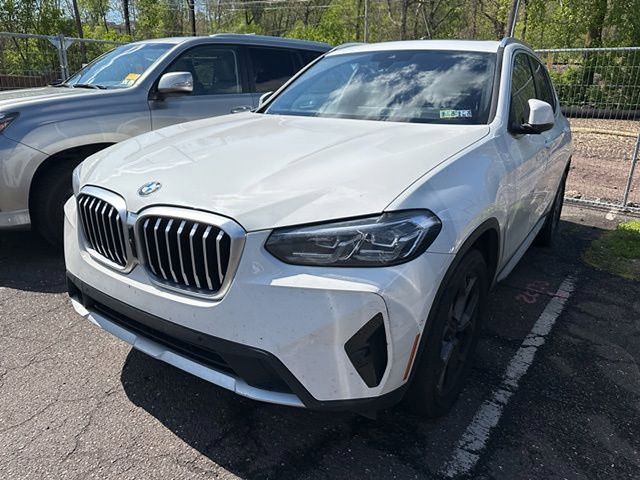 2023 BMW X3 xDrive30i's photo