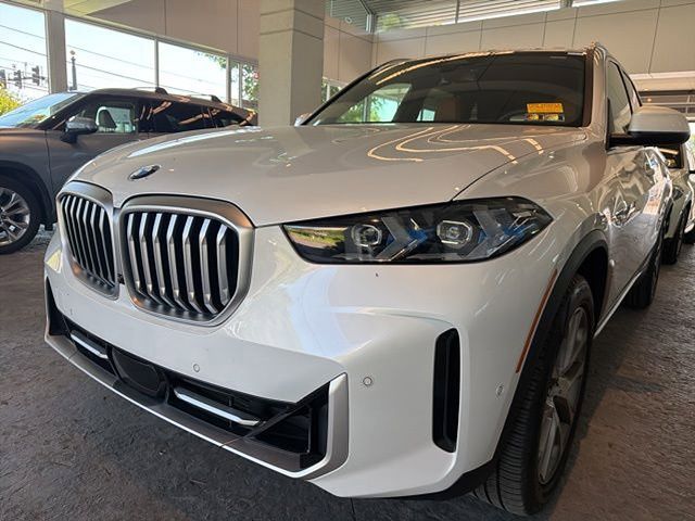 2025 BMW X5 xDrive40i's photo