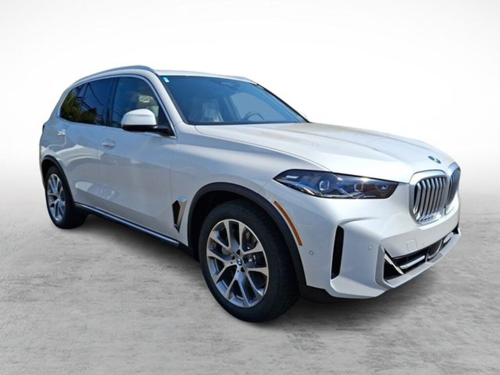 New 2026 BMW X5 PHEV xDrive50e SUV