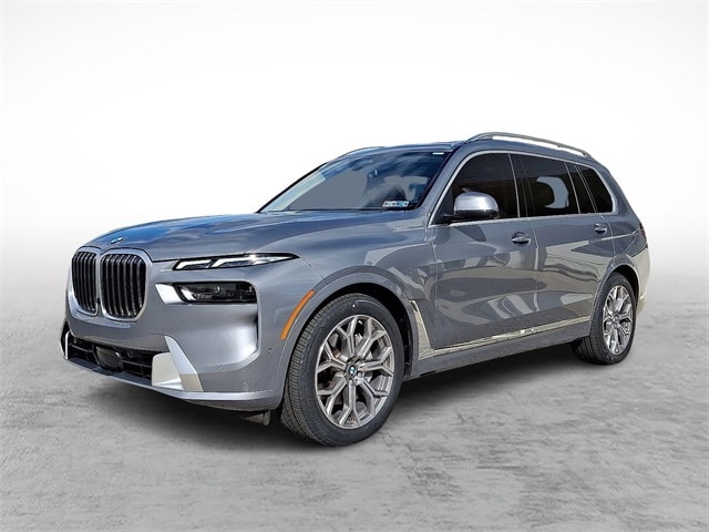 2024 BMW X7 40i's photo