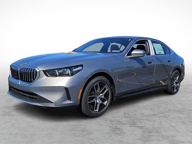 2026 BMW 5 Series 530i xDrive Sedan's photo