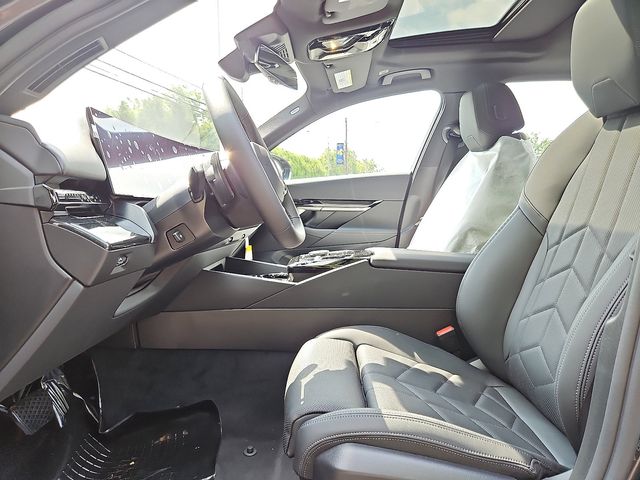 2026 BMW 5 Series 530i - Photo 11