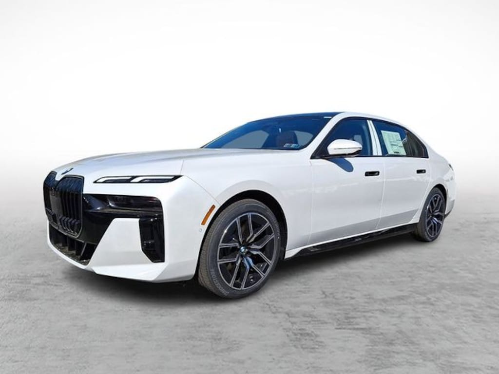 New 2026 BMW 740i xDrive Sedan