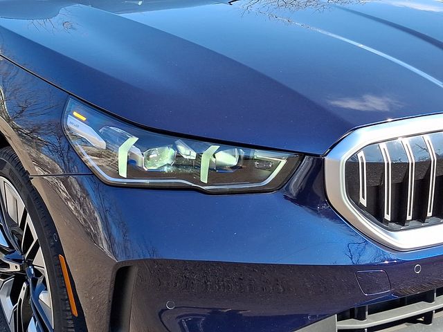 2026 BMW 5 Series 530i - Photo 9