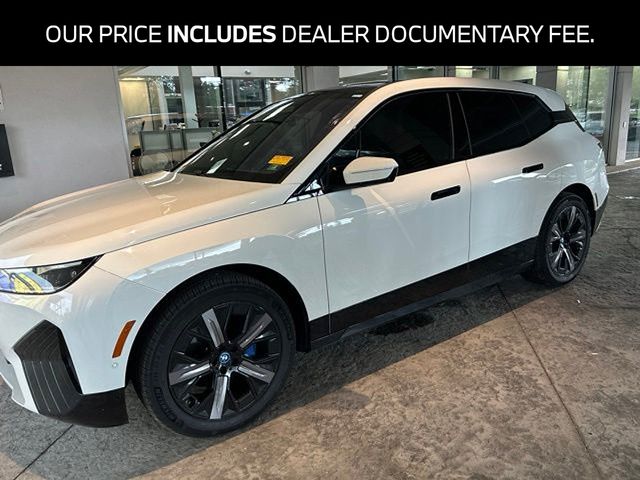 2024 BMW iX