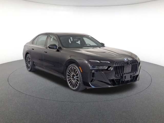 Used 2025 BMW 760i xDrive Sedan