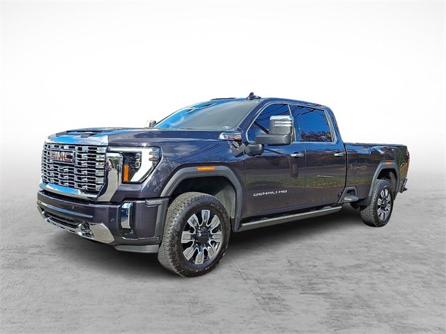2024 GMC Sierra 2500HD Denali's photo