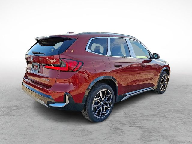 2026 BMW X1 28i - Photo 3