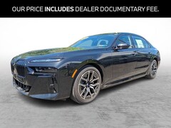 2026 BMW 750e xDrive Sedan