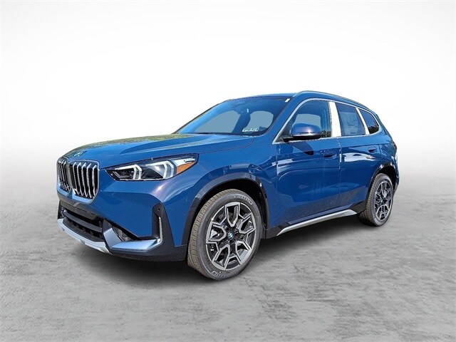 2026 BMW X1 28i's photo