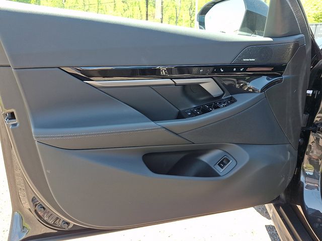 2026 BMW 5 Series 530i - Photo 13