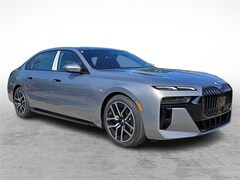 2025 BMW 760i xDrive Sedan