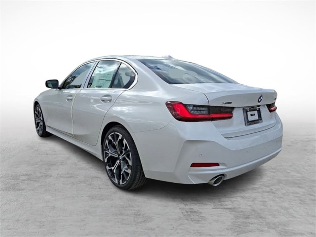 New 2025 BMW 330i xDrive Sedan