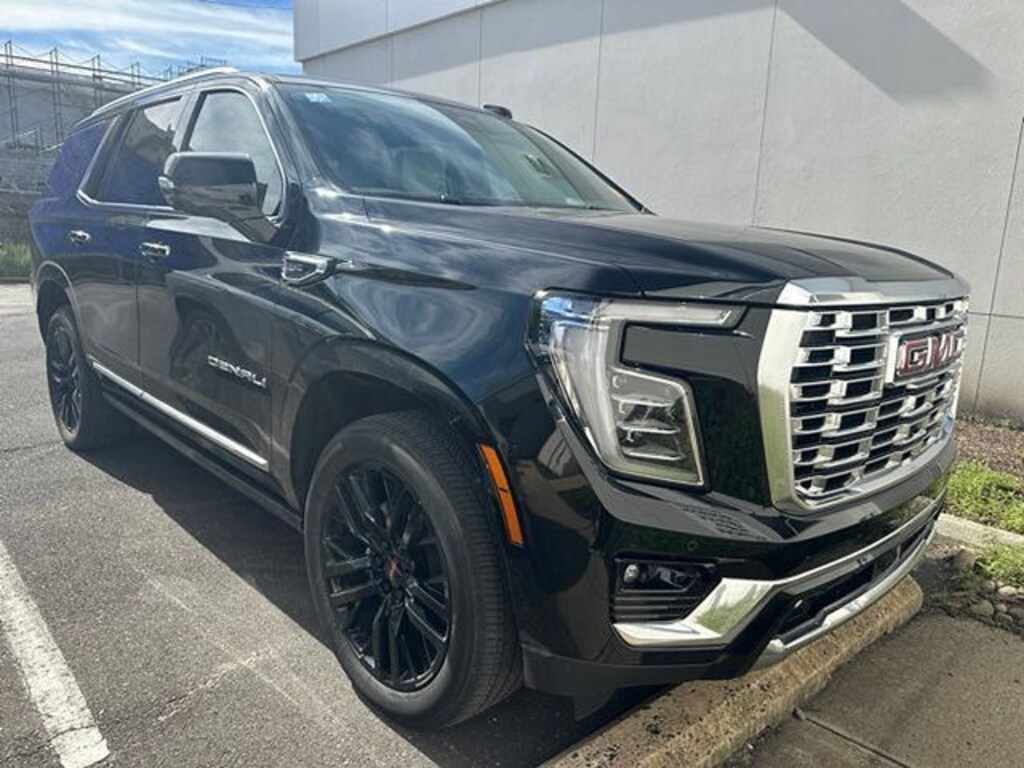 Used 2025 GMC Yukon Denali SUV