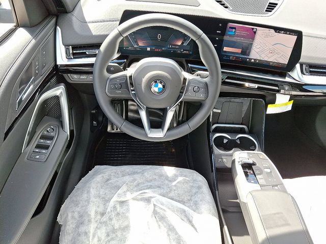 2026 BMW X2 28i - Photo 7