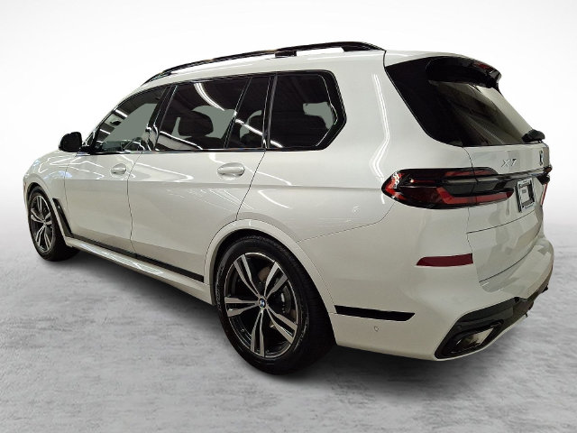 New 2027 BMW X7 xDrive40i SUV