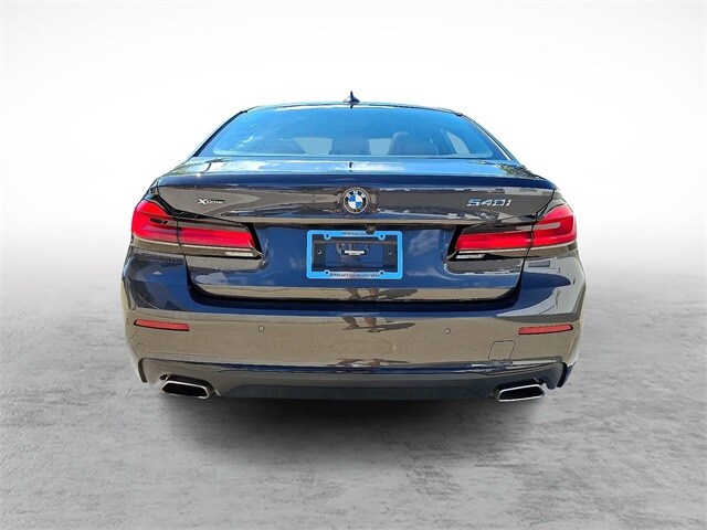 2022 Bmw 540i xDrive photo 3