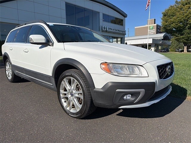 2016 Volvo XC70 T5 Premier photo 2