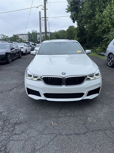 Used 2018 BMW 6 Series Gran Turismo 640i with VIN WBAJV6C56JBK07642 for sale in Fort Washington, PA