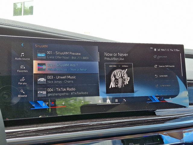 2025 BMW 7 Series 760i - Photo 15