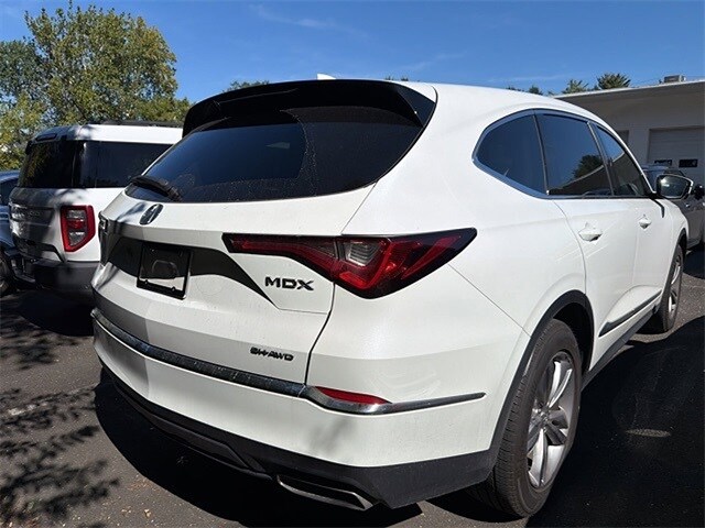 2023 Acura MDX SH-AWD photo 3