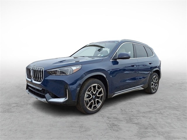 2026 BMW X1 28i's photo