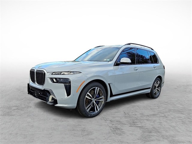 2023 BMW X7 40i's photo