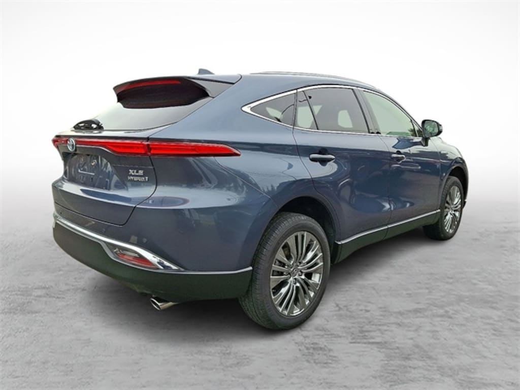 Used 2021 Toyota Venza LE SUV