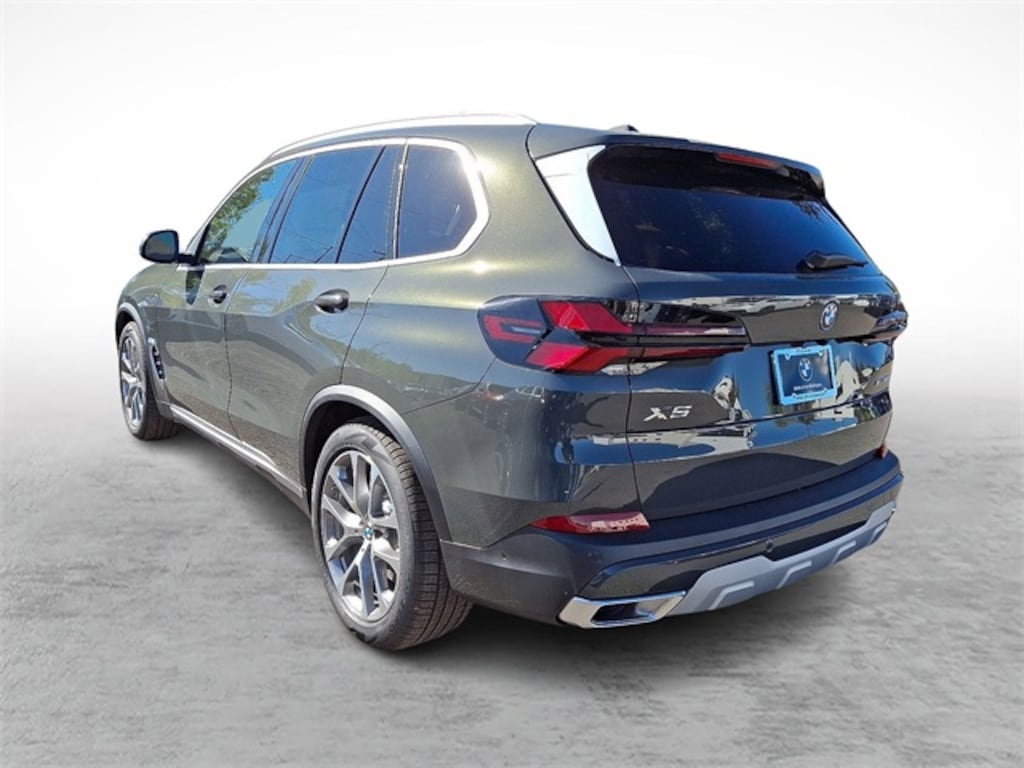 New 2026 BMW X5 PHEV xDrive50e SUV