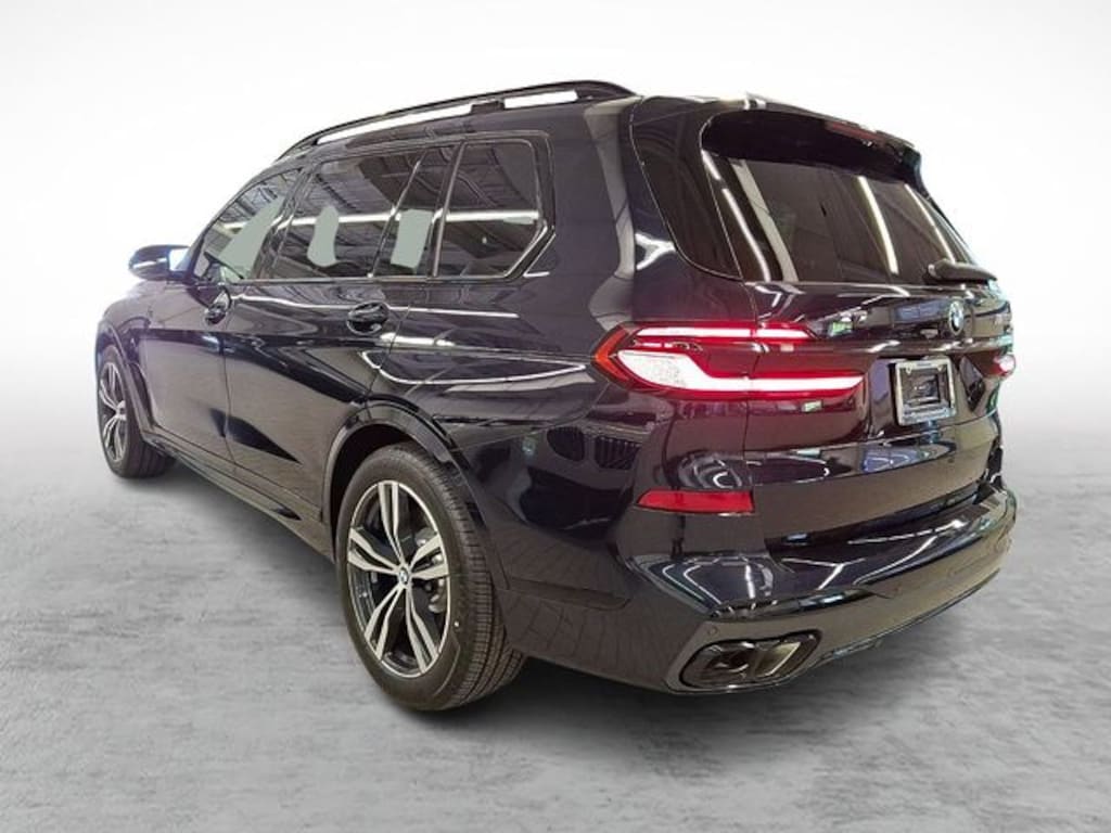 New 2027 BMW X7 M60i SUV