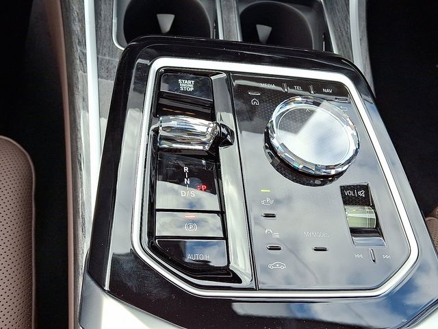 2026 BMW 7 Series 740i - Photo 11