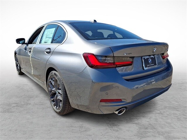 2025 Bmw 330i xDrive photo 2