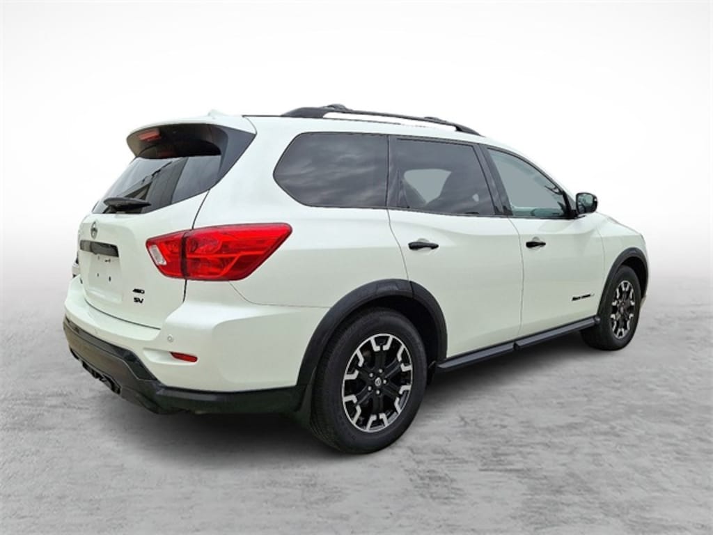 Used 2020 Nissan Pathfinder SV SUV