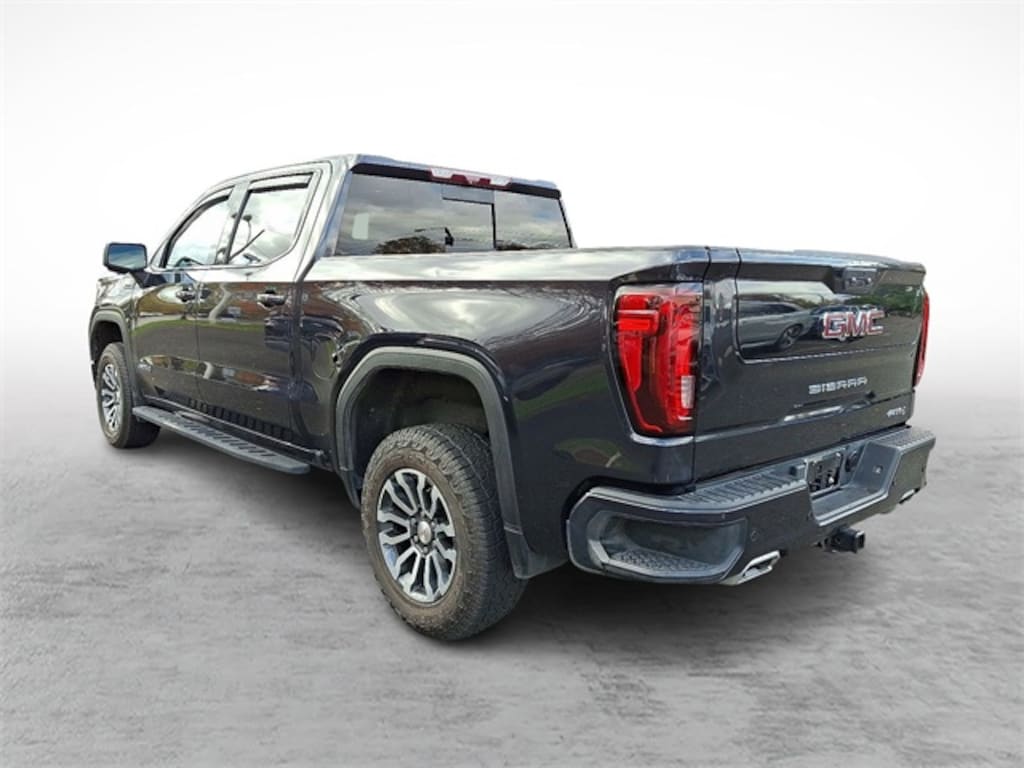 Used 2022 GMC Sierra 1500 AT4 Truck Crew Cab