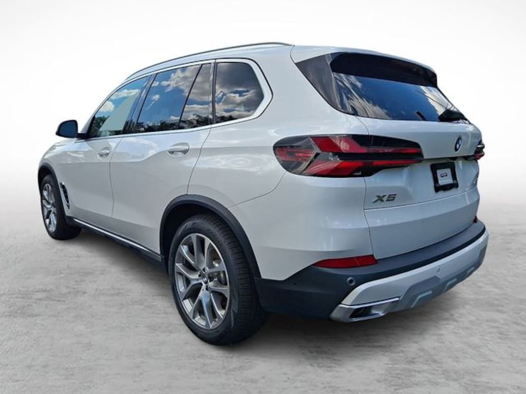 Used 2024 BMW X5 xDrive40i SUV