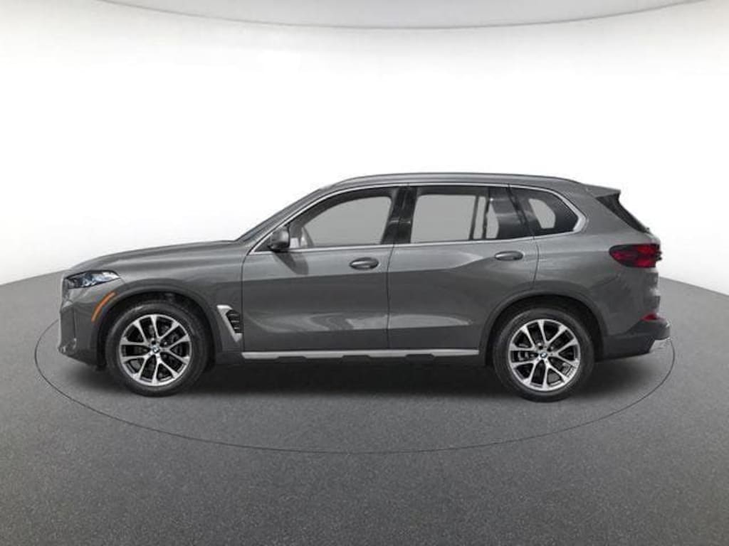 New 2026 BMW X5 xDrive40i SUV