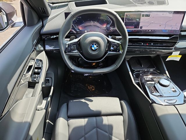 2026 BMW 5 Series 530i - Photo 9