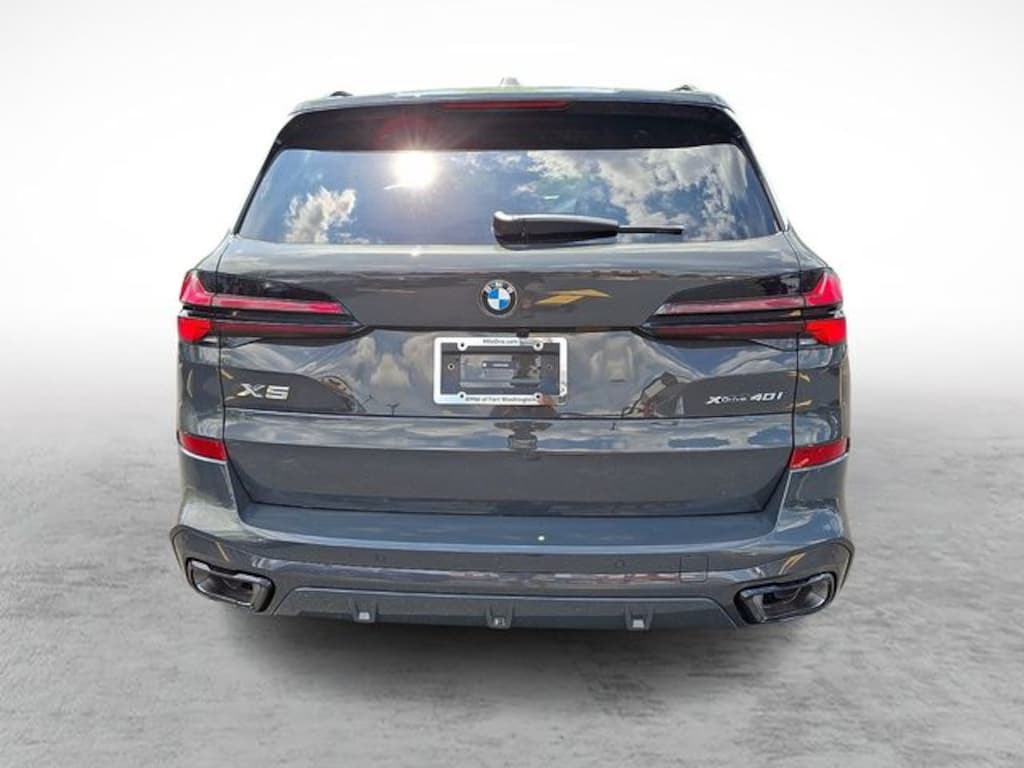 New 2026 BMW X5 xDrive40i SUV