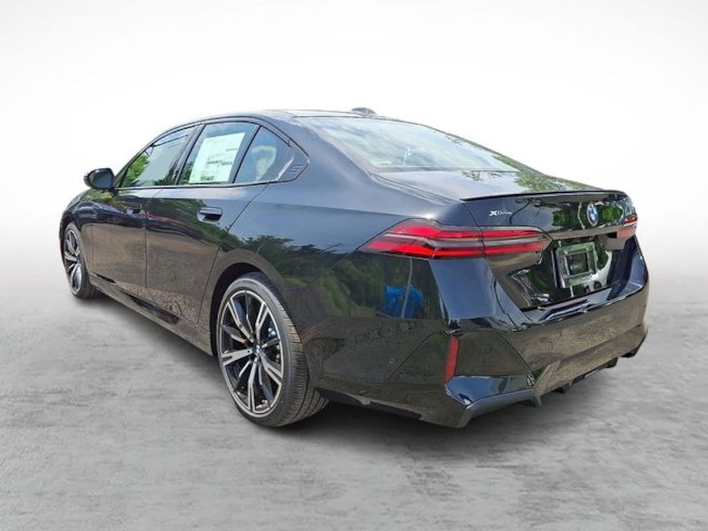 New 2027 BMW 530i xDrive Sedan